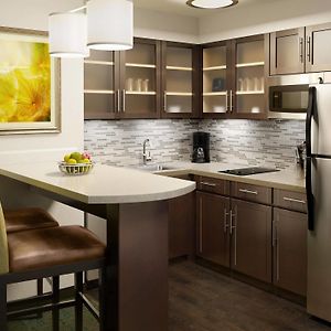 One-Bedroom Queen Suite Disability Access