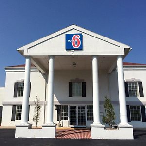 Motel 6-Brunswick, Ga