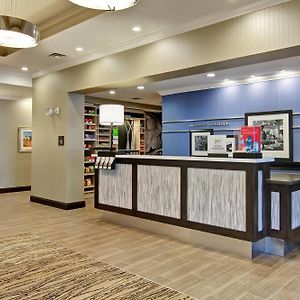 Hampton Inn & Suites By Hilton Saskatoon Airport