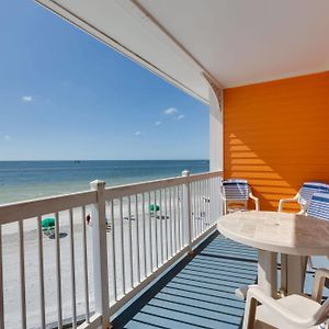 Beachfront King Suite with Ocean View