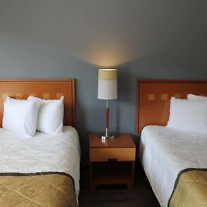 Budgetel Inn And Suites Atlanta Midtown