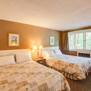 Standard Queen Room