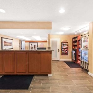Hawthorn Suites Fort Worth University