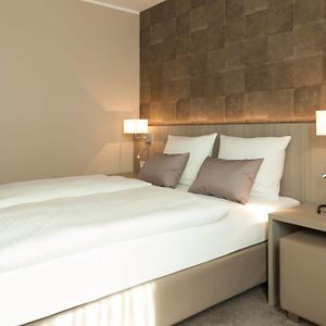 Comfort King Room