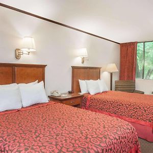 Schenectady Inn