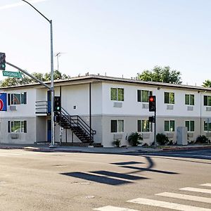 Motel 6-Modesto, Ca - Downtown