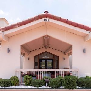 Motel 6-North Little Rock, Ar - Mccain