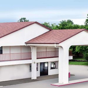 Deluxe Inn Denton