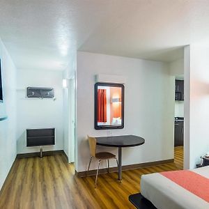 Queen Room Disability Access