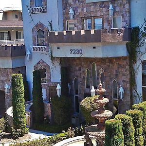 Manor Suites