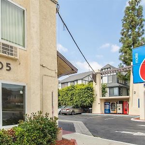 Motel 6-Anaheim, Ca - Buena Park