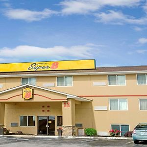 Super 8 By Wyndham Independence Kansas City