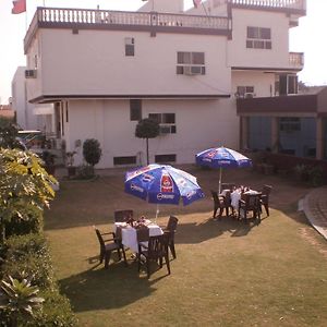 Classic 7 Hotel & Restaurant