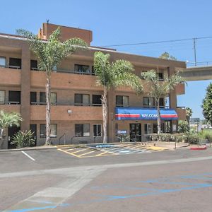 Motel 6 San Diego - Mission Valley