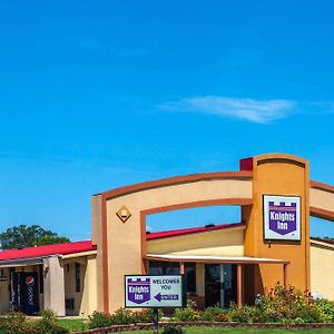 Knights Inn - Seymour