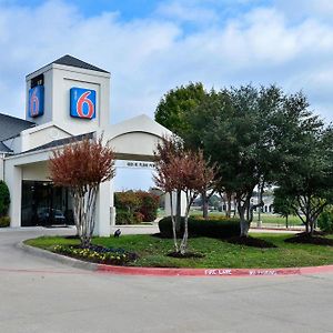 Motel 6-Plano, Tx - West - Frisco