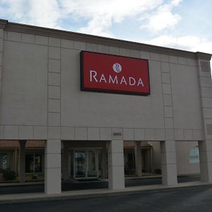 Ramada By Wyndham Wichita Airport