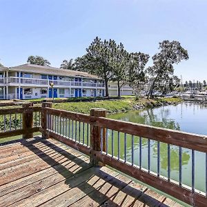 Motel 6-Oakland, Ca - Embarcadero