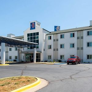 Motel 6-Junction City, Ks