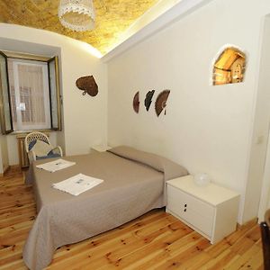Basic Triple Room