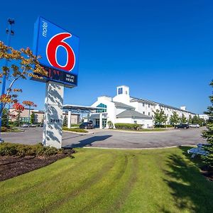 Motel 6-Mississauga, On - Toronto