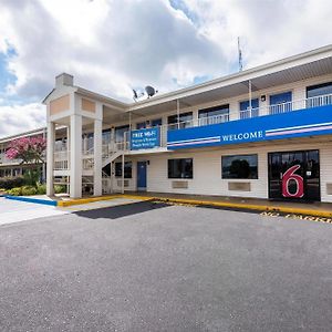 Motel 6-Anniston, Al