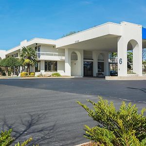 Motel 6-Newnan, Ga