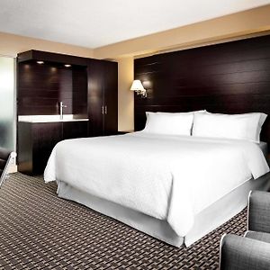 Executive King Room