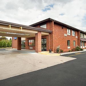 Motel 6-Binghamton, Ny