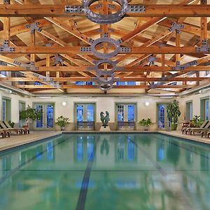 Inns At Equinox