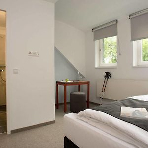 Standard Room with 1 Single Bed
