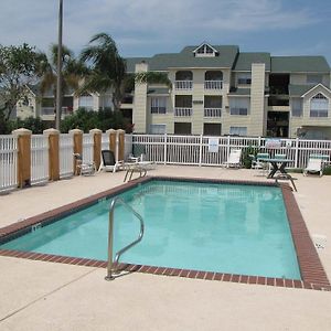 Island Inn By Oyo Galveston Beach, Tx