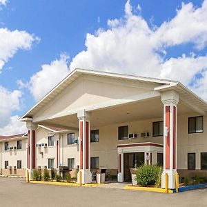 Americas Best Value Inn Fargo
