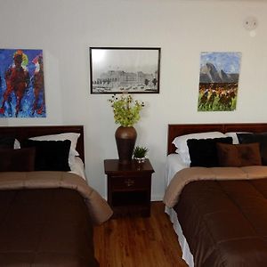 South Broadway Inn And Spa