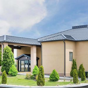 Super 8 By Wyndham Somerset