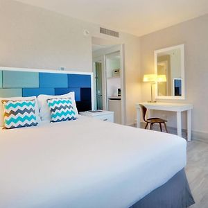 Comfort King Room