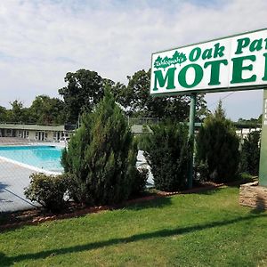 Oak Park Motel