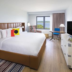 Premium King Room