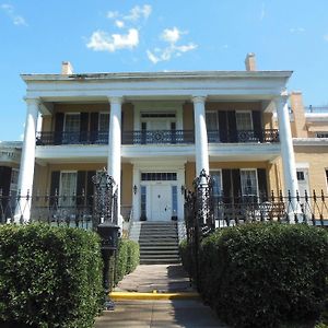The Inn At Cedar Grove