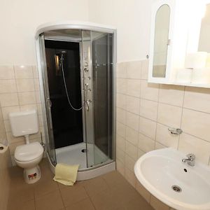 Classic Quadruple Room