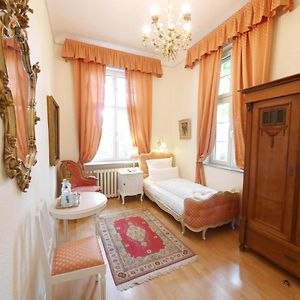 Standard Room with 1 Single Bed