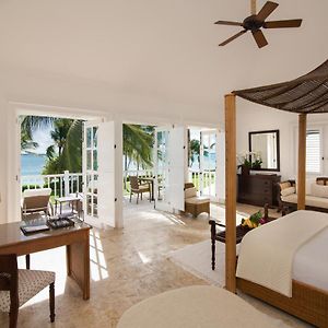 Beachfront Junior Suite