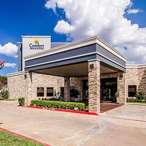 Comfort Inn & Suites Plano East