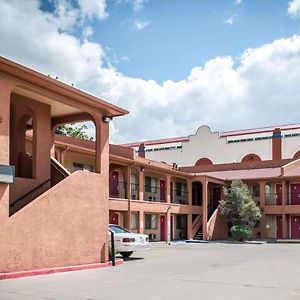 Econo Lodge Midtown Albuquerque