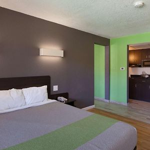 Queen Room Disability Access