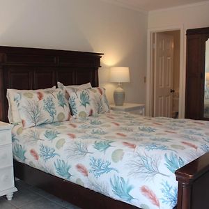 Bodega Harbor Inn