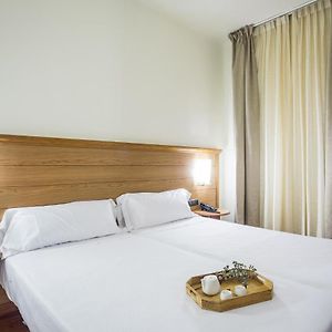 Budget Room