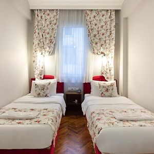 Economy Twin Room