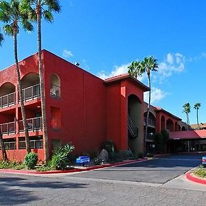 A Victory Inn & Suites - Phoenix North