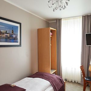 Standard Room with 1 Single Bed